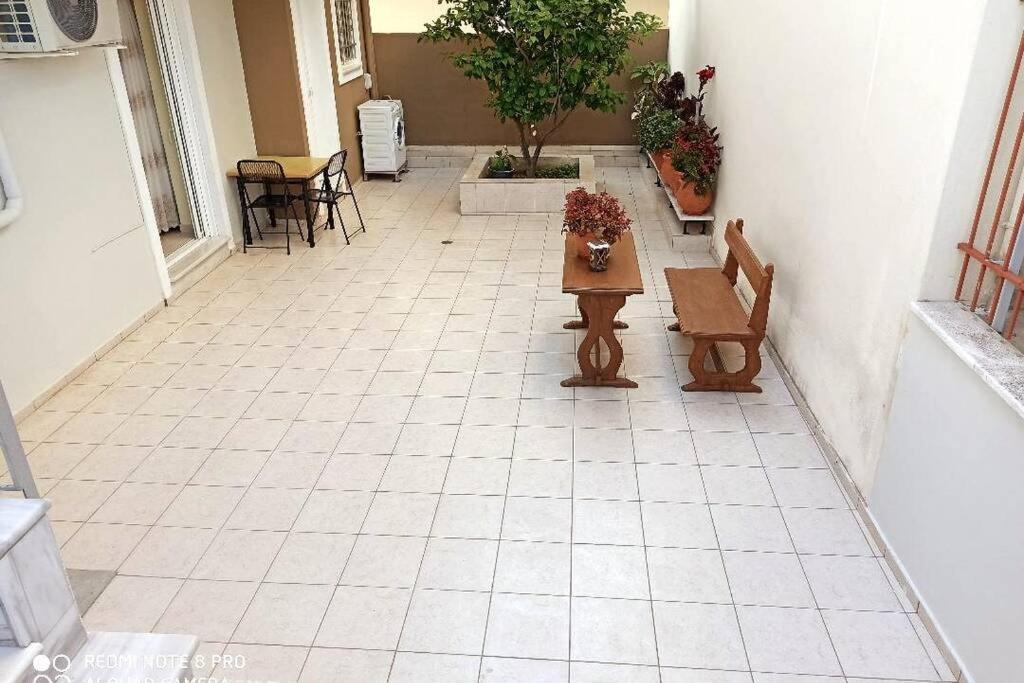 Jilda S Apartment With Private Garden! Нафплион Екстериор снимка