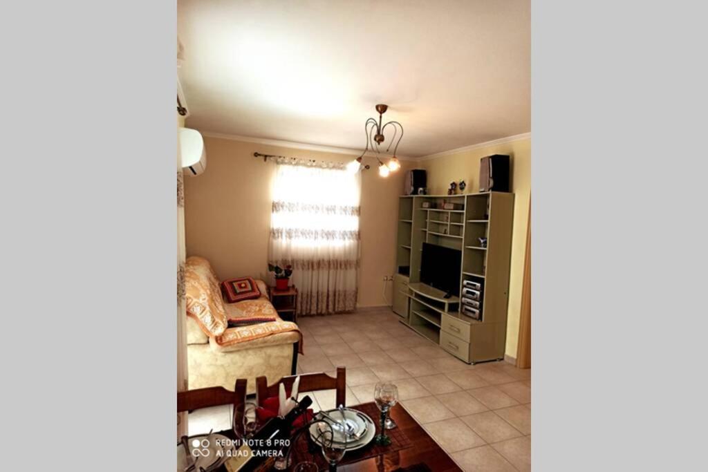 Jilda S Apartment With Private Garden! Нафплион Екстериор снимка